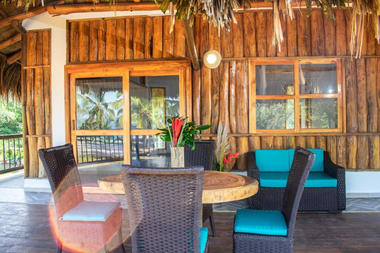 Uuttaaka Eco-Hotel パロミノ エクステリア 写真