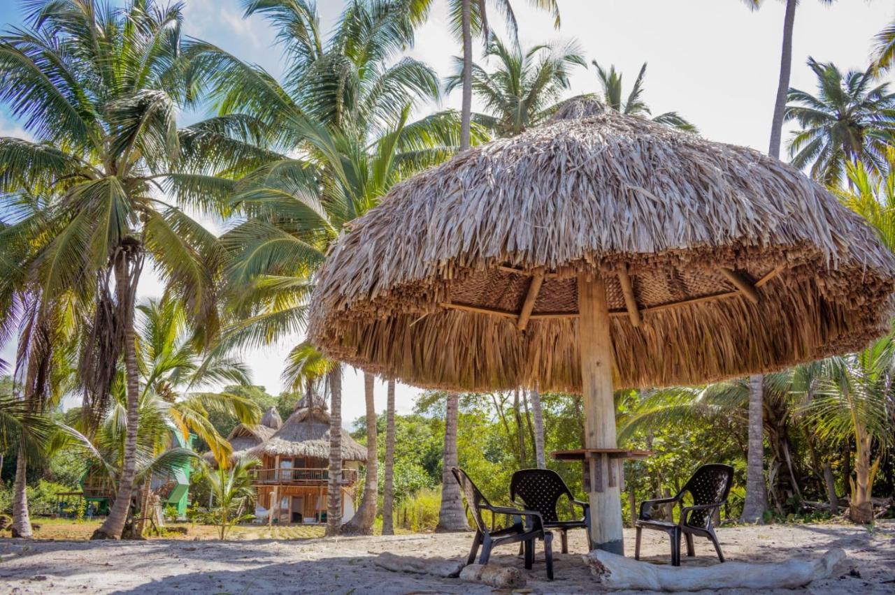 Uuttaaka Eco-Hotel パロミノ エクステリア 写真