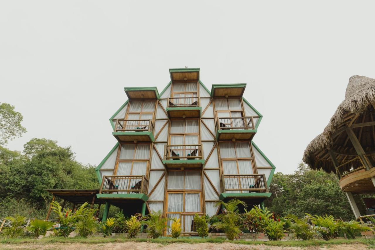 Uuttaaka Eco-Hotel パロミノ エクステリア 写真
