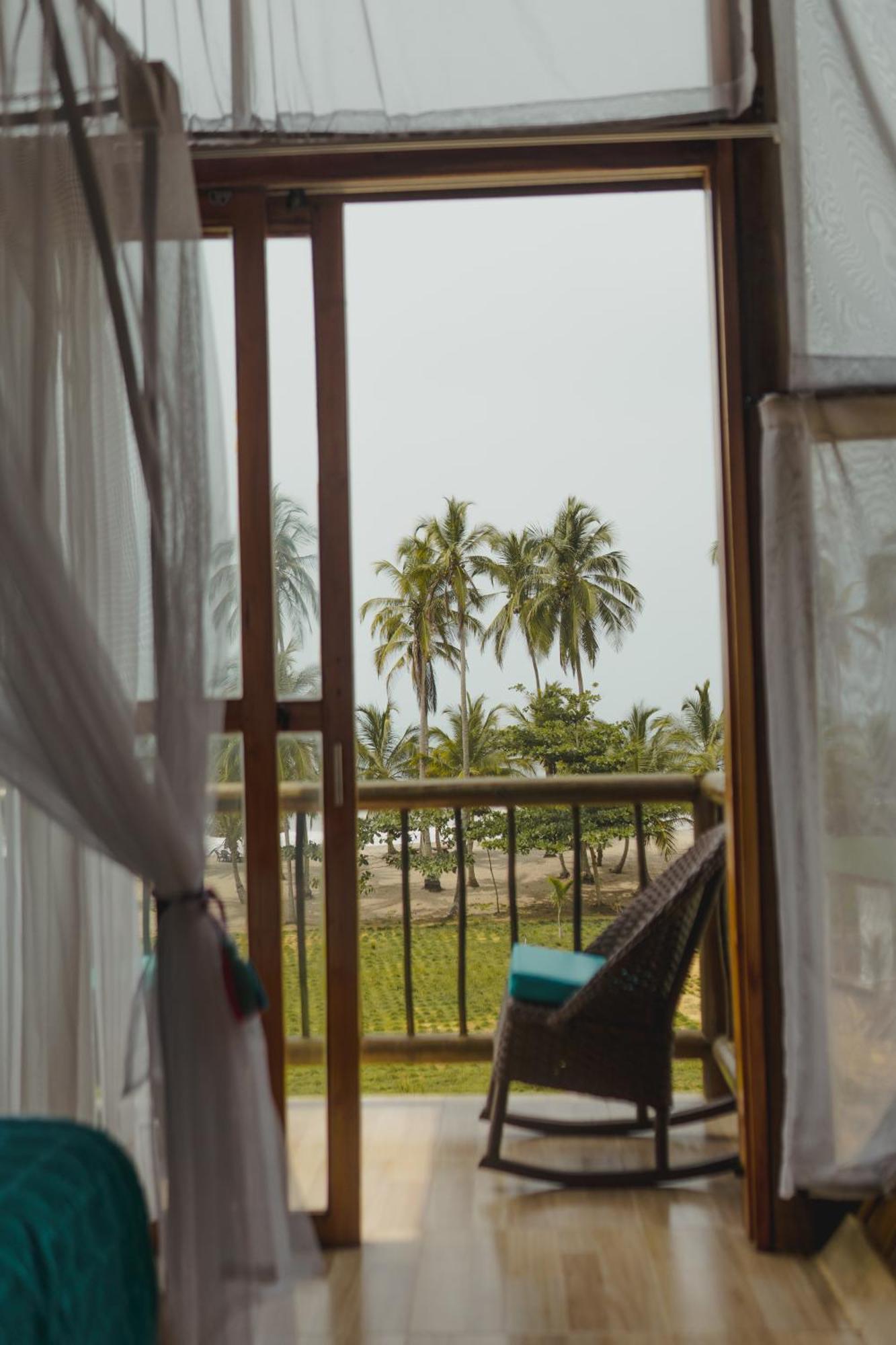 Uuttaaka Eco-Hotel パロミノ エクステリア 写真