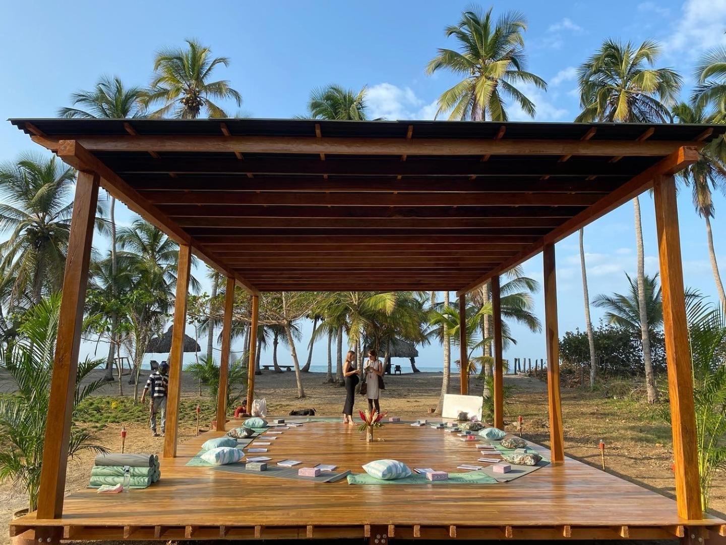 Uuttaaka Eco-Hotel パロミノ エクステリア 写真